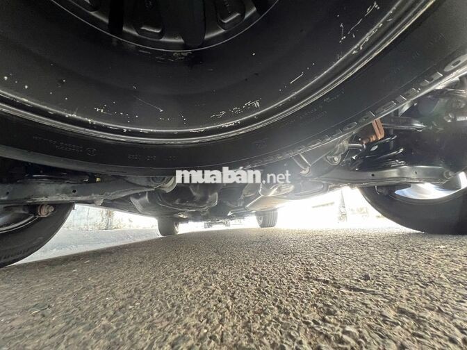 Kia Sorento 2018 2.2 Dath Vàng ghi Dầu