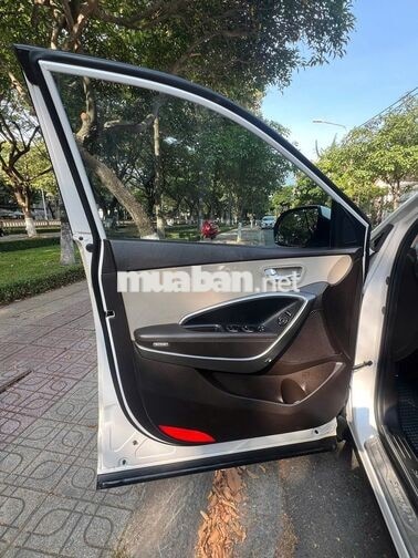 Hyundai Santafe 2017 2.2 Dầu 4x2 Trắng
