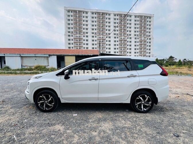 Mitsubishi Xpander Premium 2025 Trắng 23.000 km