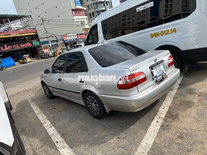 Toyota Corolla 2000 1.6 200000 km