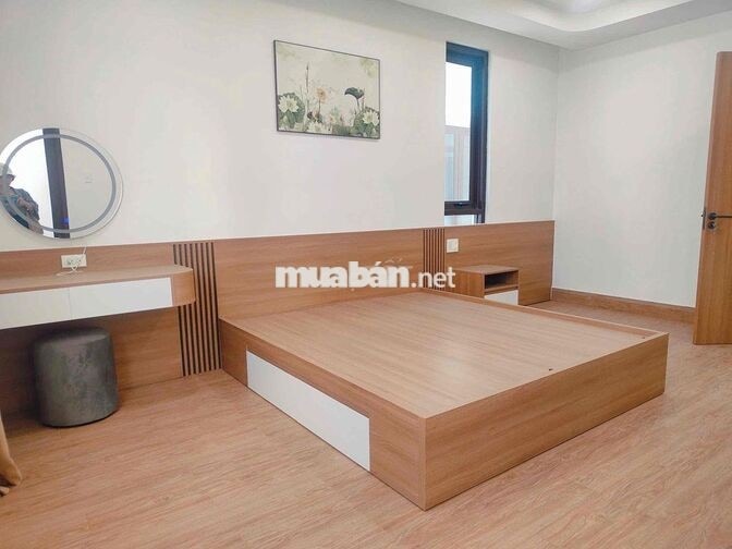 CHO THUÊ NHÀ MẶT TIỀN LÝ THÁI TỔ TRUNG TÂM THÀNH PHỐ MỚI