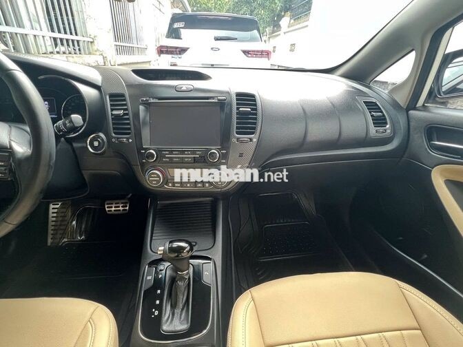 KIA CERATO 1.6 AT 2016 Trắng 52.000 km
