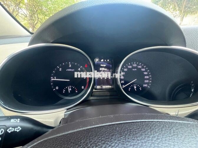 Hyundai Santafe 2017 2.2 Dầu 4x2 Trắng