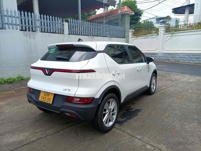 VinFast VF 5 PLUS 2024 Trắng