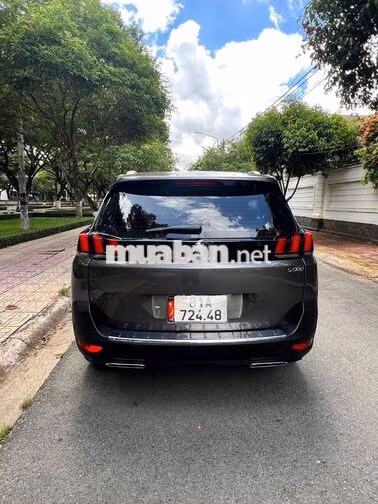 Peugeot 5008 2021 Xám