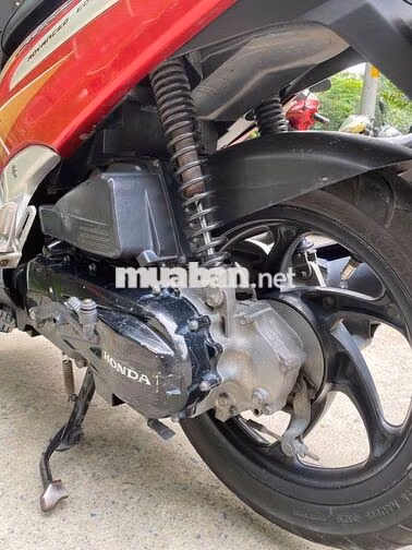 Honda Air Blade 2010 đỏ