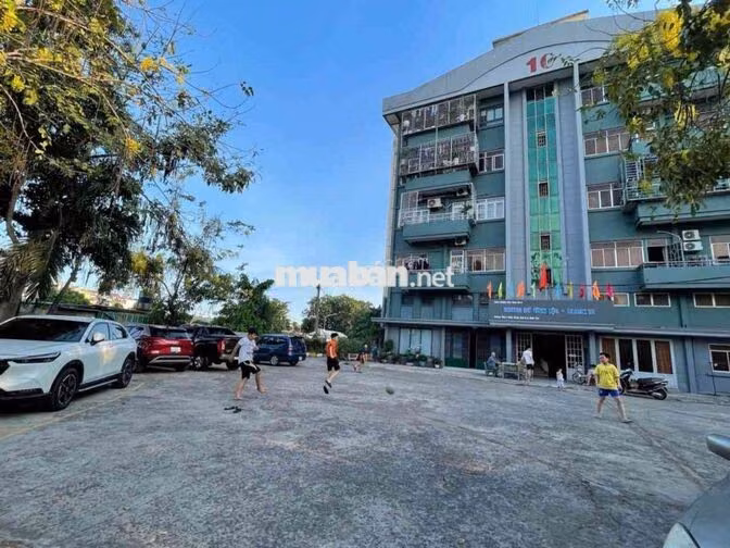 Chủ cần ra gấp căn hộ ngay Nguyễn Thị Tú 75m2 chưa đến 2 tỷ.
