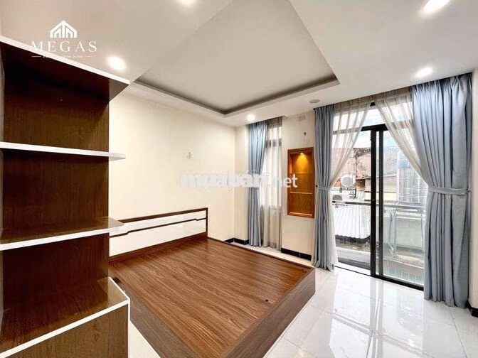 CĂN HỘ MỚI XÂY NGAY CẦU VƯỢT HOÀNG HOA THÁM FULL NỘI THẤT KHU K300