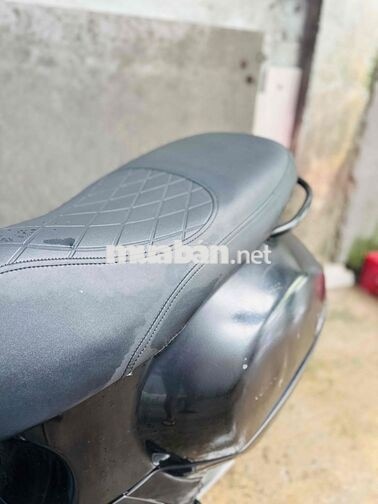 Piaggio Vespa GTS 2014 Đen BS93 sang tên toàn quốc