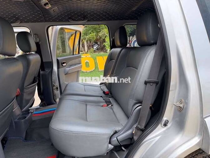 Ford Everest 2013 Số sàn Bạc
