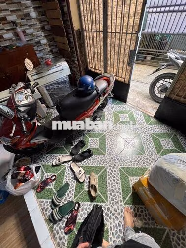nhà cho thuê nguyên căn hẻm 2805/ phạm thế hiển