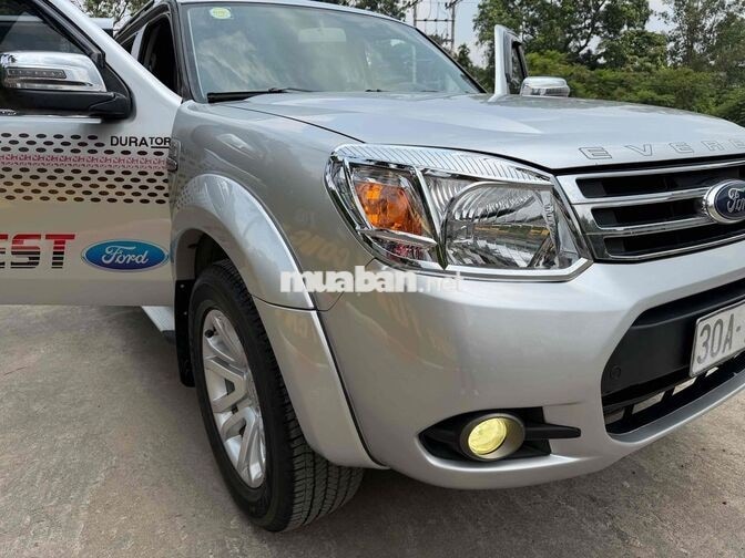 Ford Everest 2013 Số sàn Bạc