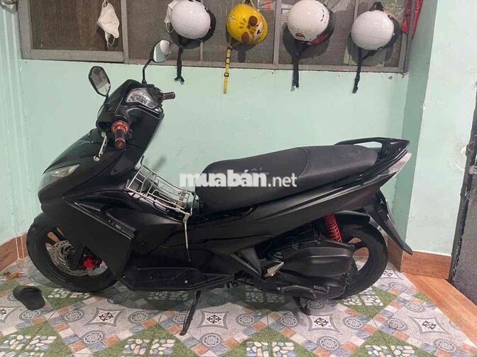 Honda Air Blade Fi 2015 Đen biển thành phố