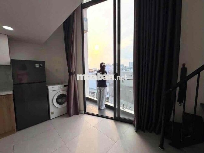 CHO THUÊ CĂN HỘ DUPLEX BAN CÔNG CỰC RỘNG NGAY TRUNG TÂM BÌNH THẠNH