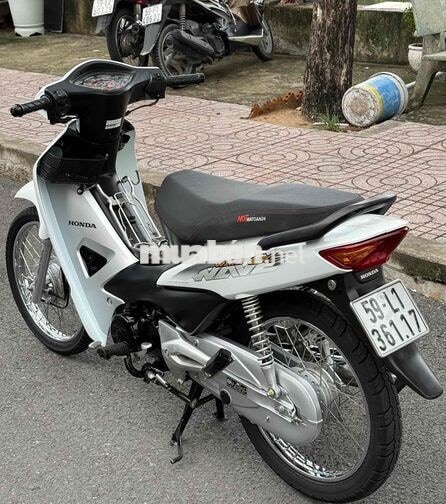 Honda Wave A 2012 Trắng Xe số