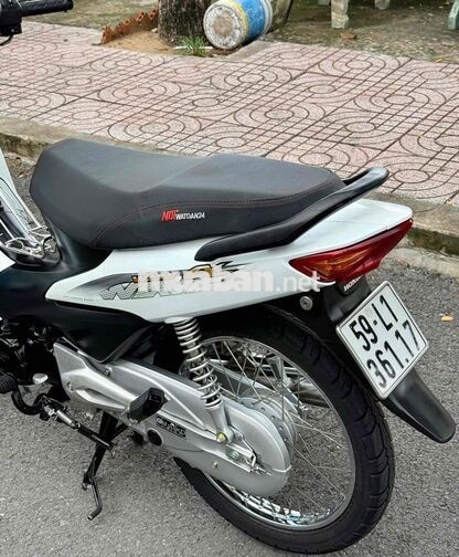 Honda Wave A 2012 Trắng Xe số