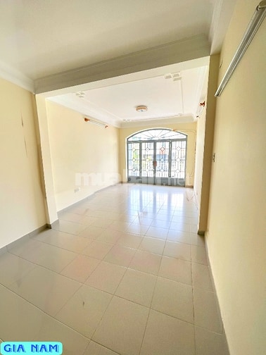 BÁN NHÀ MẶT TIỀN KINH DOANH : 56 PHẠM VĂN CHÍ - P. 1 - Q. 6 - TPHCM