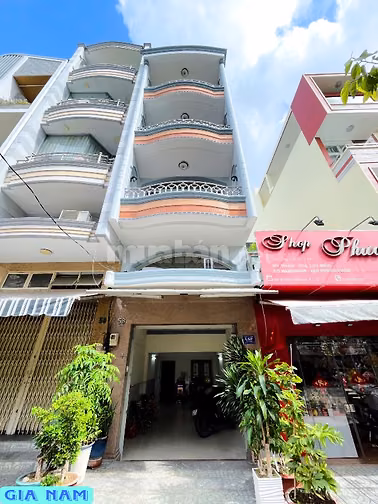 BÁN NHÀ MẶT TIỀN KINH DOANH : 56 PHẠM VĂN CHÍ - P. 1 - Q. 6 - TPHCM