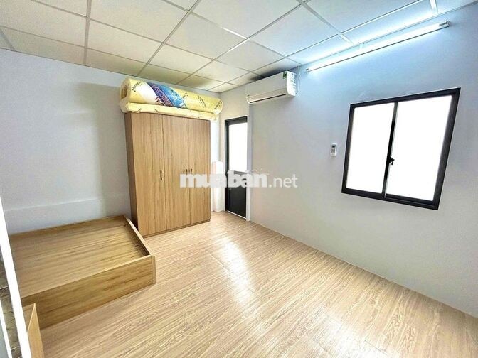 STUDIO BAN CÔNG THOÁNG GẦN ĐẠI HỌC VĂN HIẾN