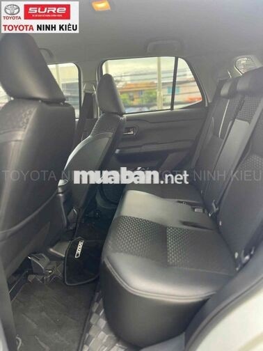 Toyota Raize 1.0 Turbo 2026 Trắng 6.000 km