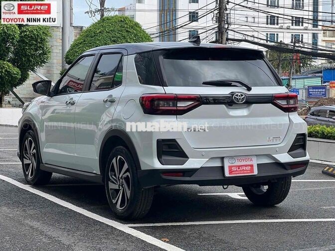 Toyota Raize 1.0 Turbo 2026 Trắng 6.000 km