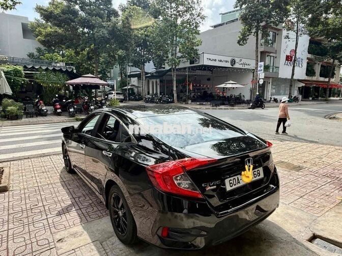 Honda Civic 2020 Thái Lan Tự động Đen