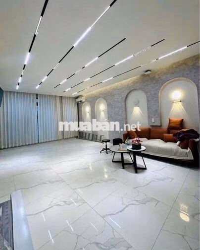 nhà mặt tiền khu Tên Lửa tiện ở và kinh doanh