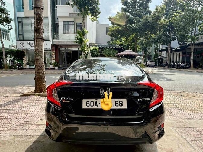 Honda Civic 2020 Thái Lan Tự động Đen