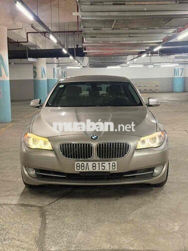 BMW 520i 2014 Vàng cát Da
