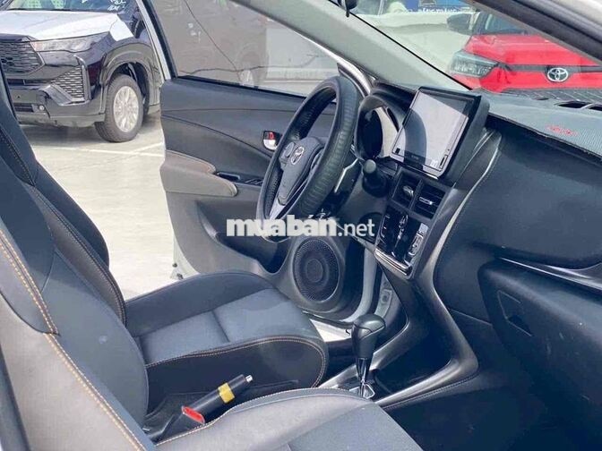 Toyota Vios 2025 1.5G CVT Trắng Tự động