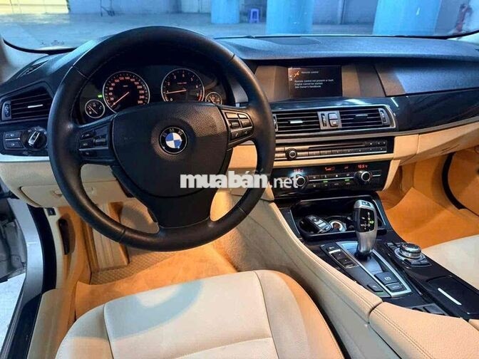 BMW 520i 2014 Vàng cát Da