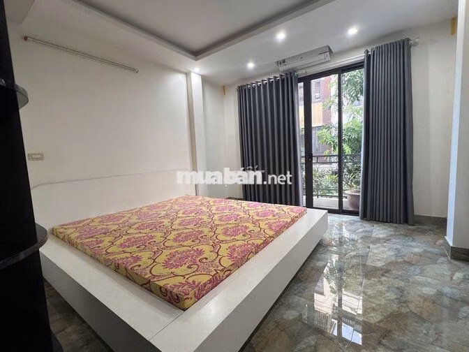 Cho thuê căn LK Ngô Thì Nhậm HĐ DT 50m2 5 tầng full đồ giá 20 tr/tháng