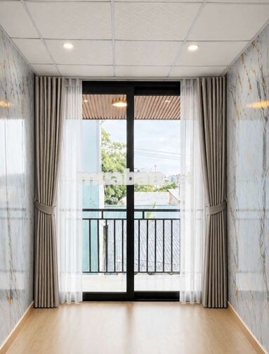 NHÀ 3 TẦNG – 3PN – GẦN LÀNG ĐẠI HỌC – CHỈ 2,9 TỶ