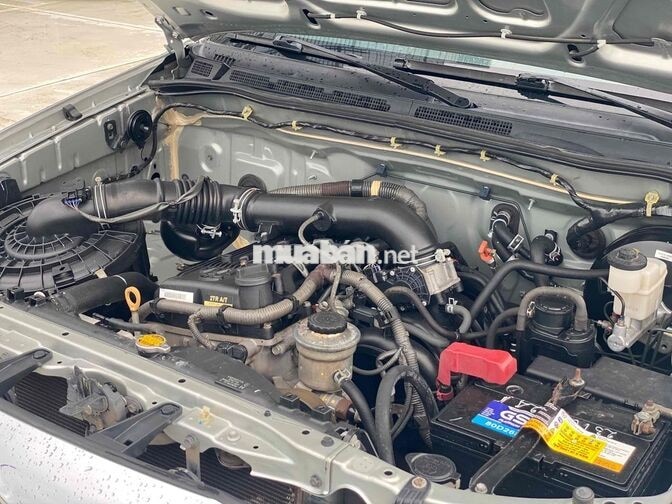 Toyota Fortuner 2.7AT 2016 Bạc Tự động