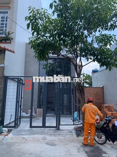 Cho thuê nhà ở An Phú Đông thoáng mát