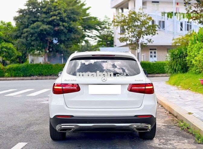 Mercedes GLC200 2019 zin mới cực đẹp