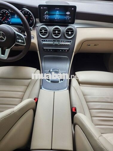 GLC300 AMG 4matic 2020 Đen kem rất hiếm