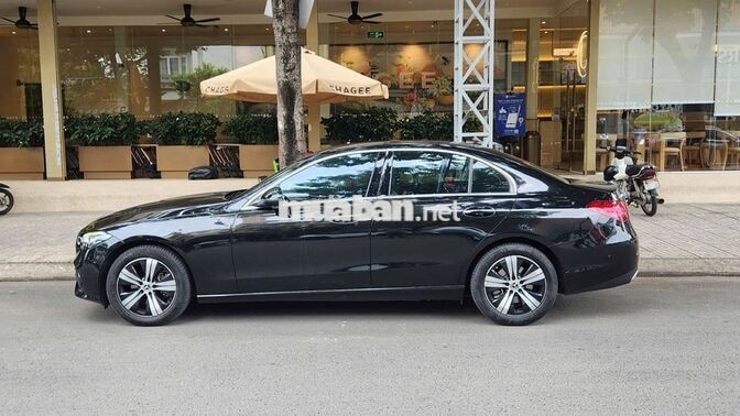 C200 Avange Plus 2022 Đen giá chỉ 1ty1xx
