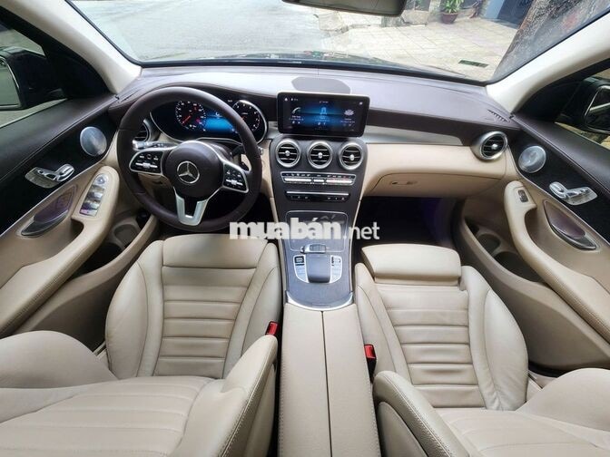 GLC300 AMG 4matic 2020 Đen kem rất hiếm