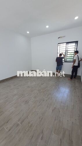Cho thuê nhà ở An Phú Đông thoáng mát