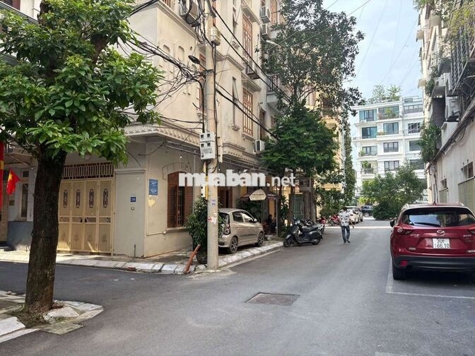 Phân Lô Cán Bộ Phố Nghĩa Đô Cầu Giấy 40m2 4 tầng, vỉa hè kinh doanh 