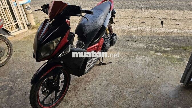 Yamaha Novo LX Đen, Đỏ