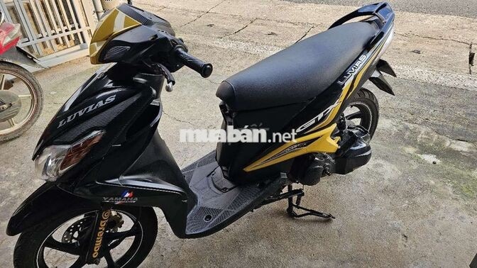 Yamaha Luvias GTX Đen vàng