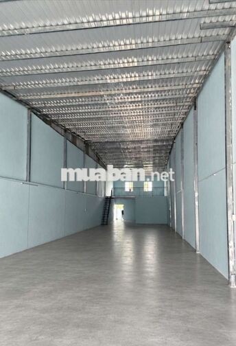 CHO THUÊ KHO,XƯỞNG 300M² GIÁ 20TR/T, Đ XE CÔNG 40F GẦN EON TÂN PHÚ