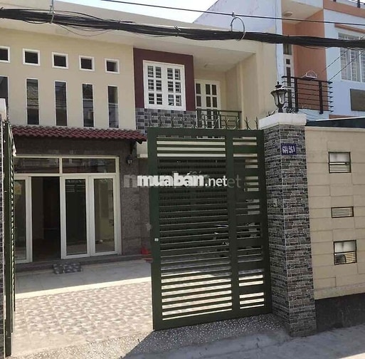 BÁN NHÀ LỚN CĂN ĐÔI. DT: 8,1-36m, DT:294m2, DTSD:500m, 1lầu đúc.