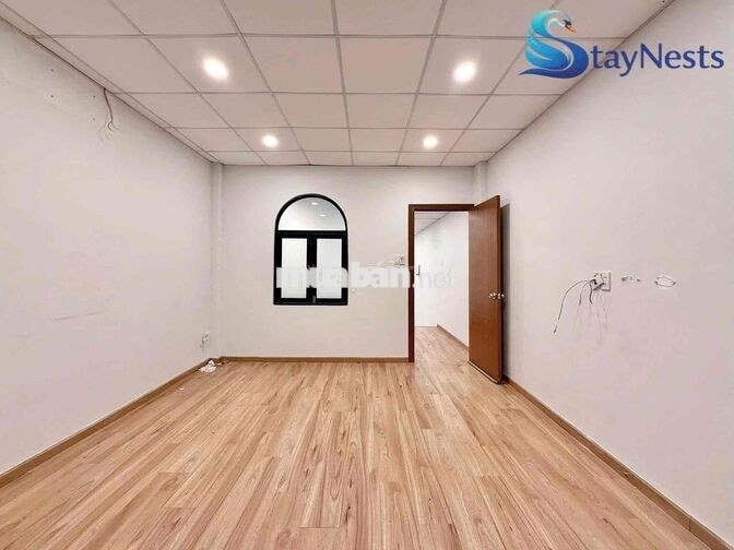 Nhà Nguyên Căn Mới Cần Cho Thuê Hẻm Xe Hơi Rộng 80m2