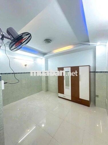CHO THUÊ NHÀ MỖI PHÒNG ĐỀU CÓ WC RIÊNG-HẺM HẬU GIANG -QUẬN 6