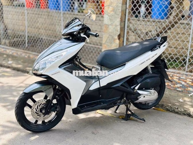Honda Air Blade 125cc 2014 Trắng xám