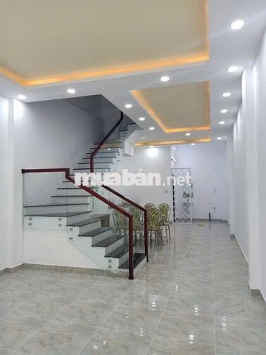 BÁN NHÀ MẶT TIỀN ĐẸP ĐANG CHO THUÊ KINH DOANH LÂU DÀI