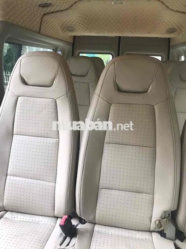 Ford Transit Luxury 2017 Bạc 16 chỗ